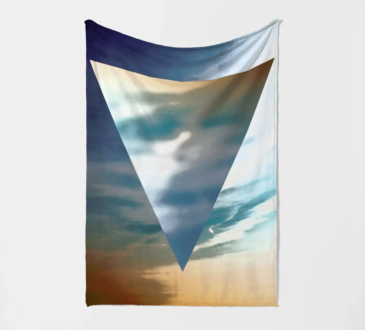 LA Triangle Fleecedecke von In Full Color