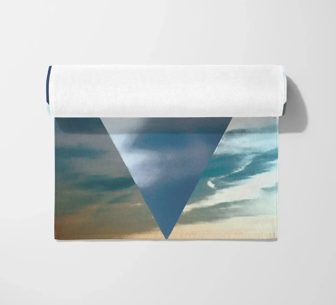 LA Triangle strandhanddoek van In Full Color