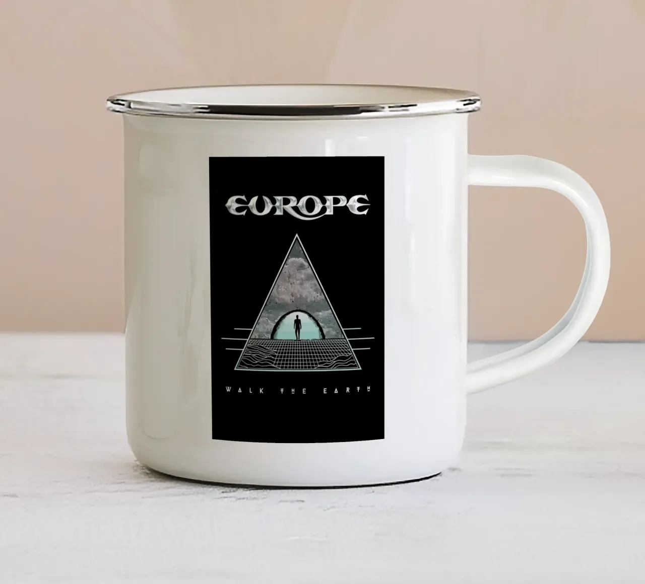 Europe Walk The Earth tazza in smalto da Dumery Art
