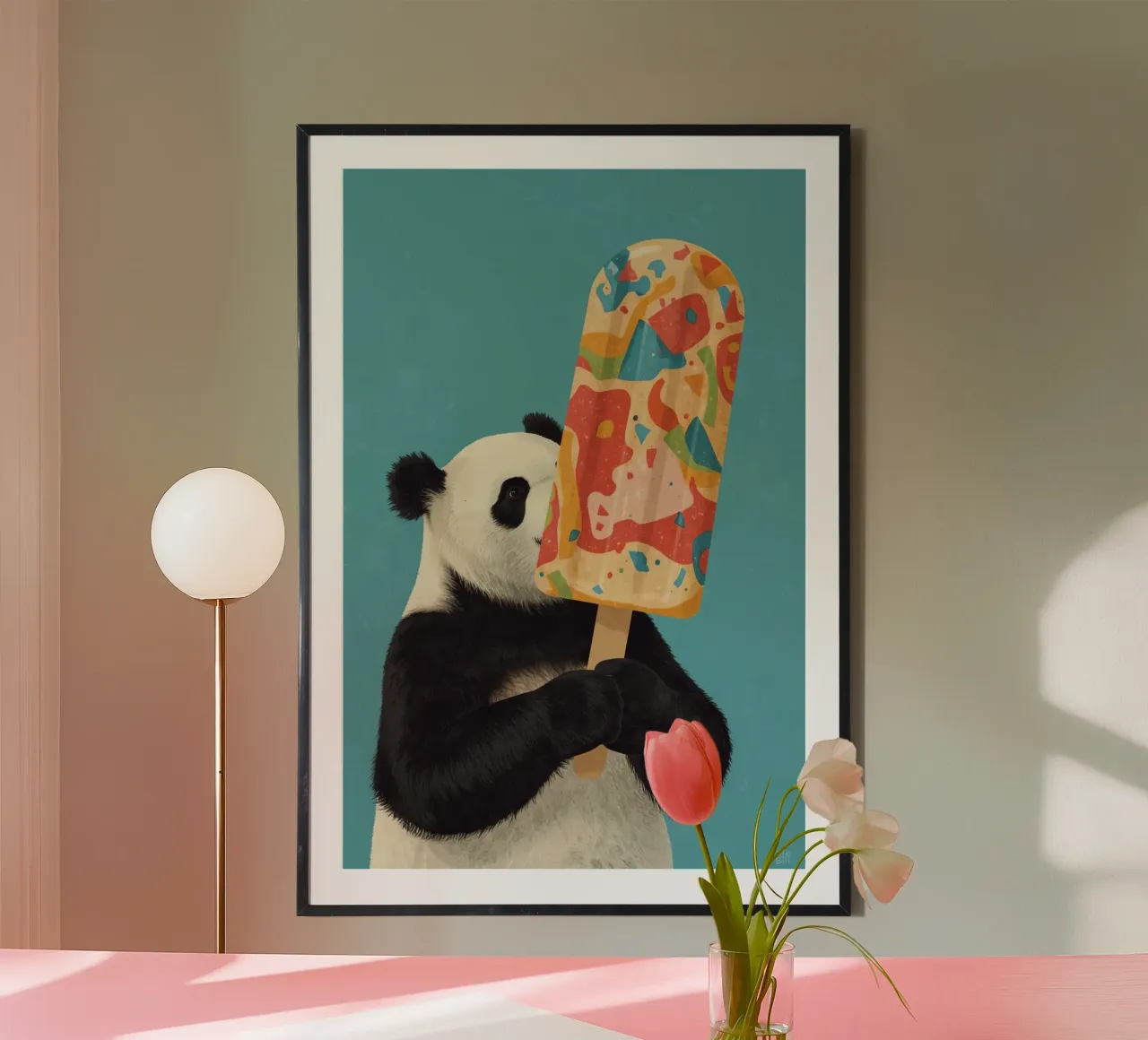 Panda che tiene in mano un grande ghiacciolo colorato poster con telaio in alluminio da DesignDoodle