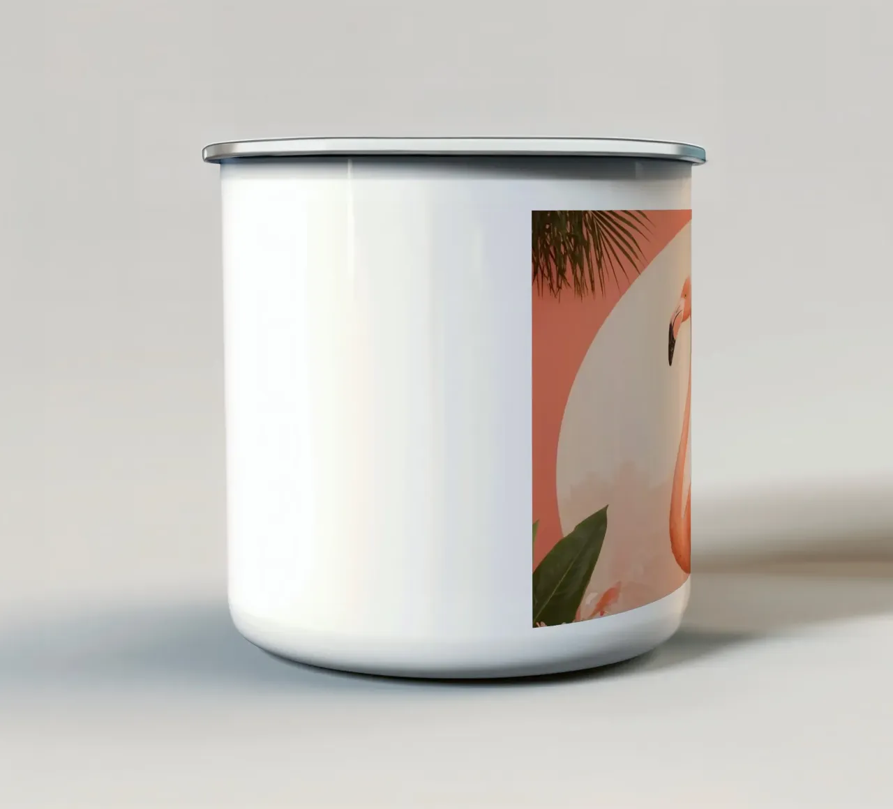 Fenicottero rosa con fiori e foglie di palma tazza in smalto da DesignDoodle