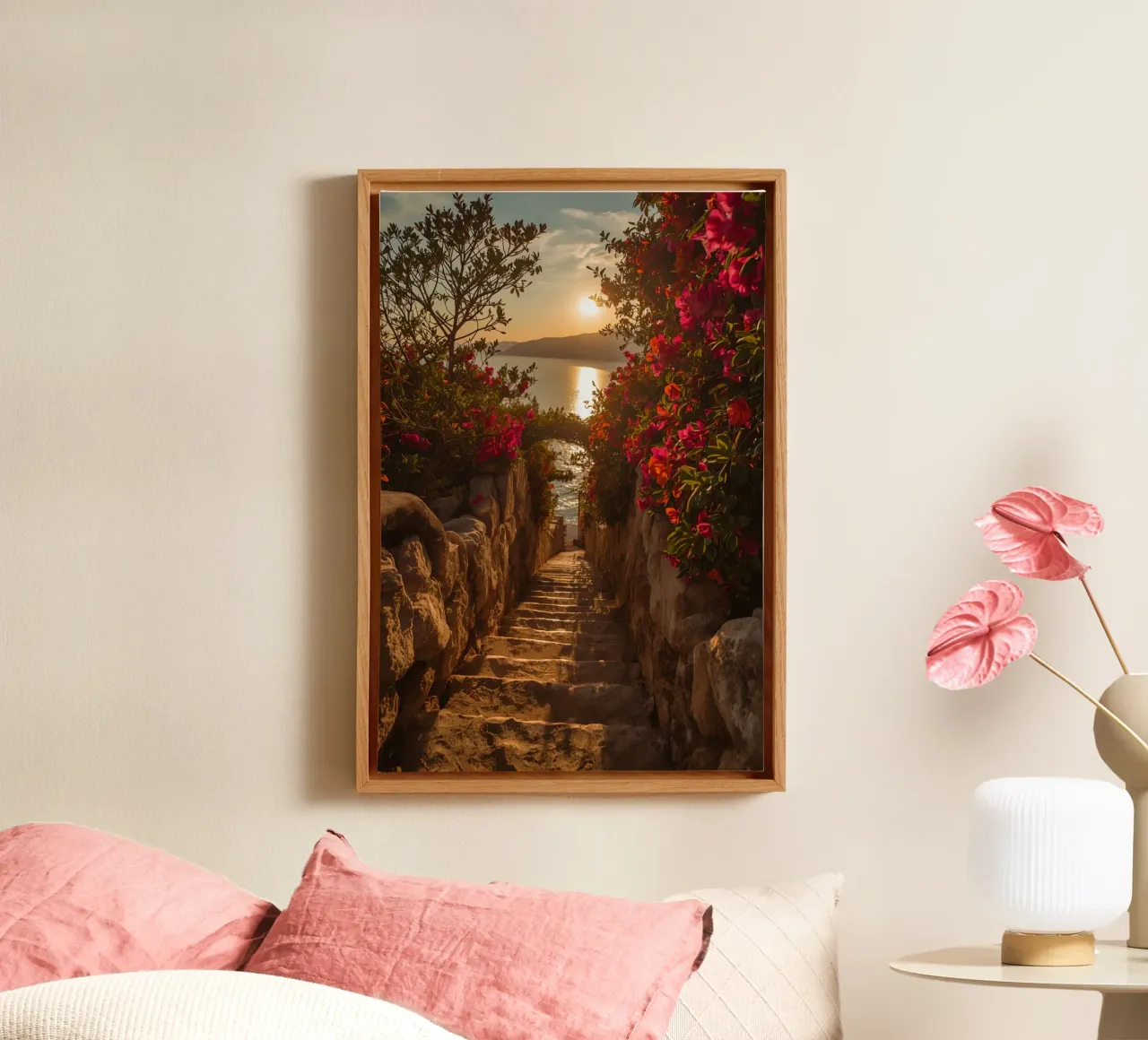 Scala in pietra con fiori che conduce alla vista dell'oceano al tramonto tela con Cornice a cassetta da DesignDoodle