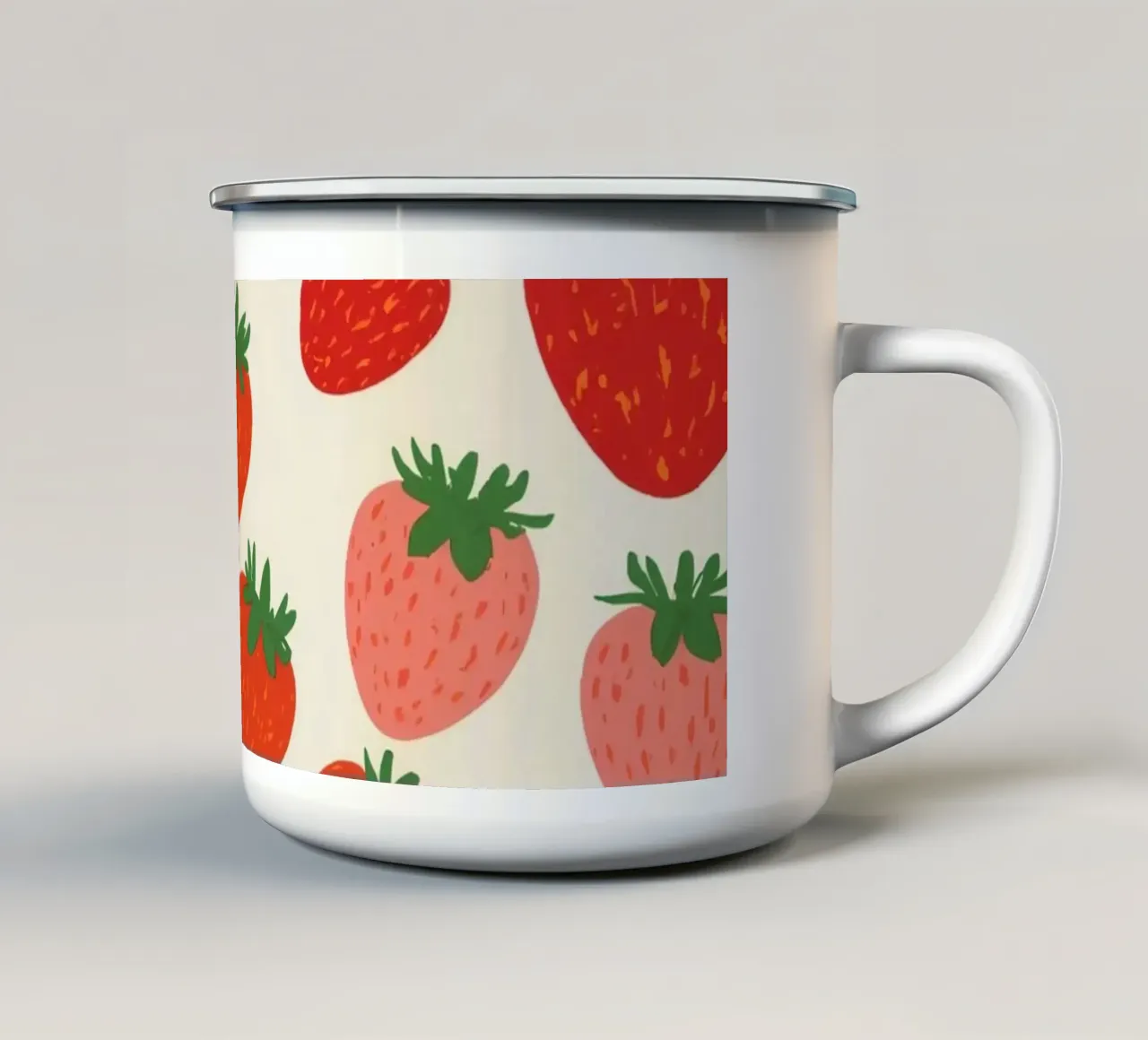 Motivo a fragola con bacche rosse e rosa tazza in smalto da DesignDoodle