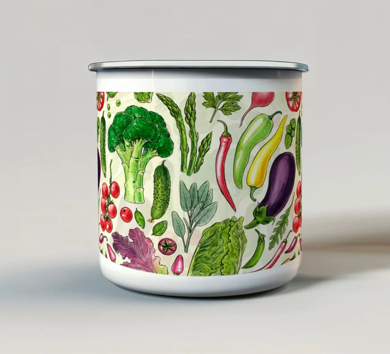 Raccolta di verdure ed erbe aromatiche in bianco e nero tazza in smalto da Painted Nature