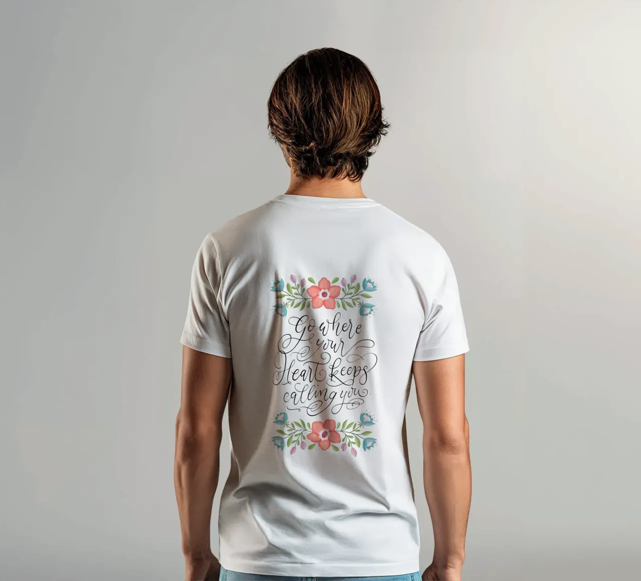 Go where your heart keeps calling you. Hand Lettering. Zitat t-shirt da CalliLetters
