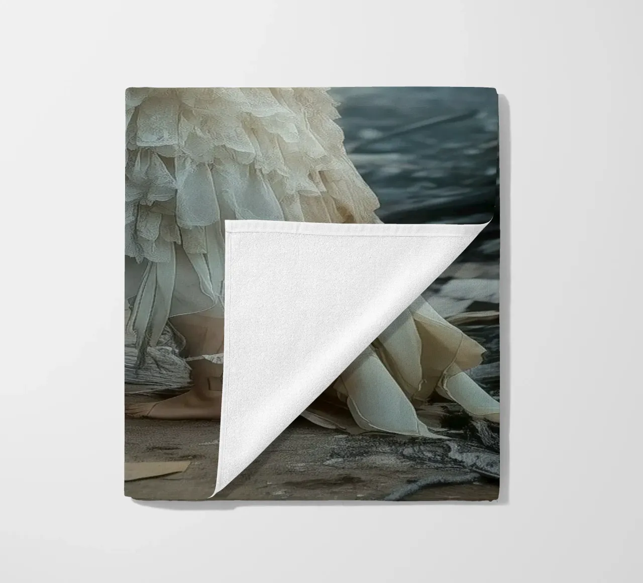 The Forgotten Path - Lost Fairy Art Print telo mare da Synthaira
