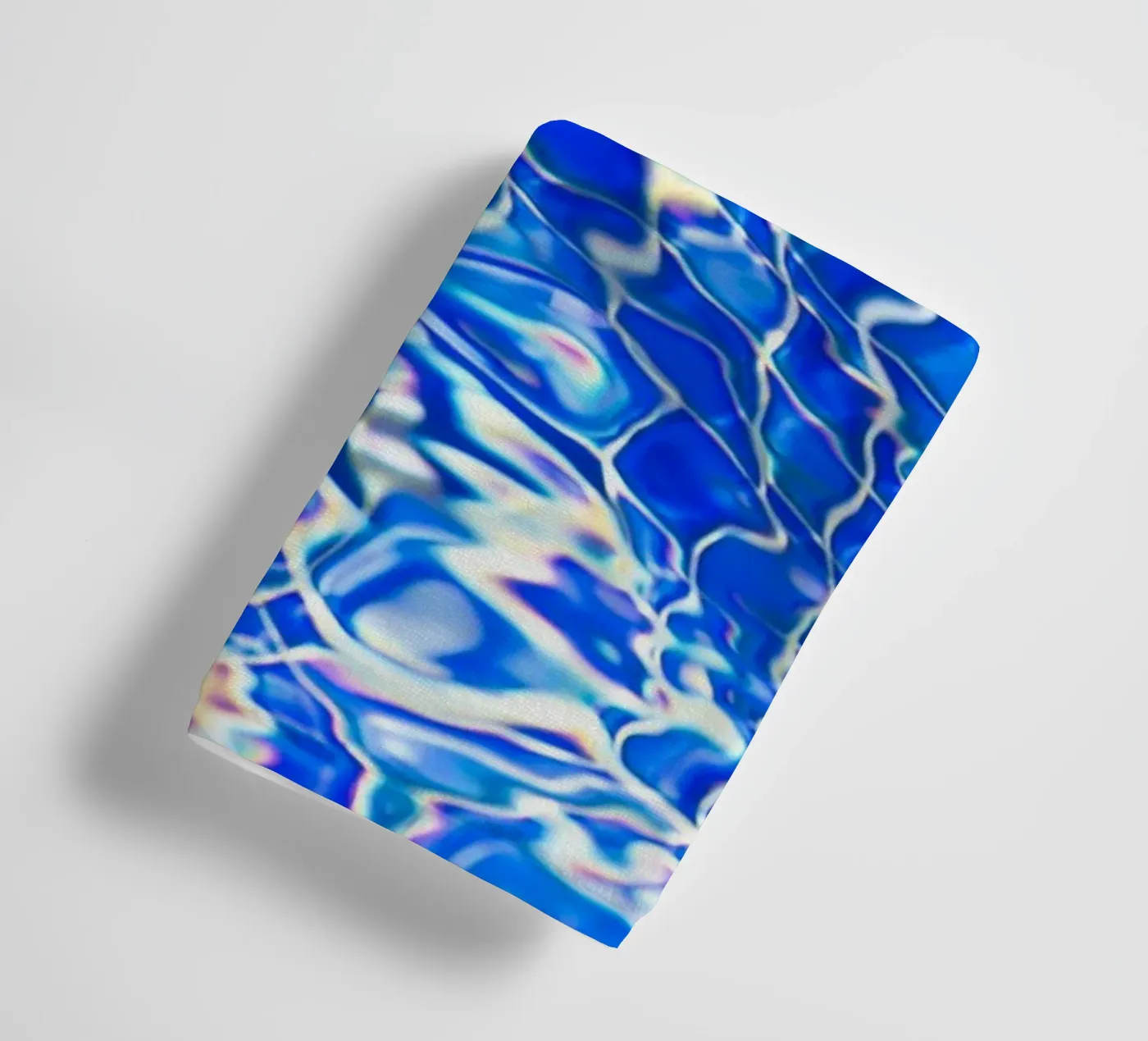 Pool #4 badhanddoek van rafael campezato