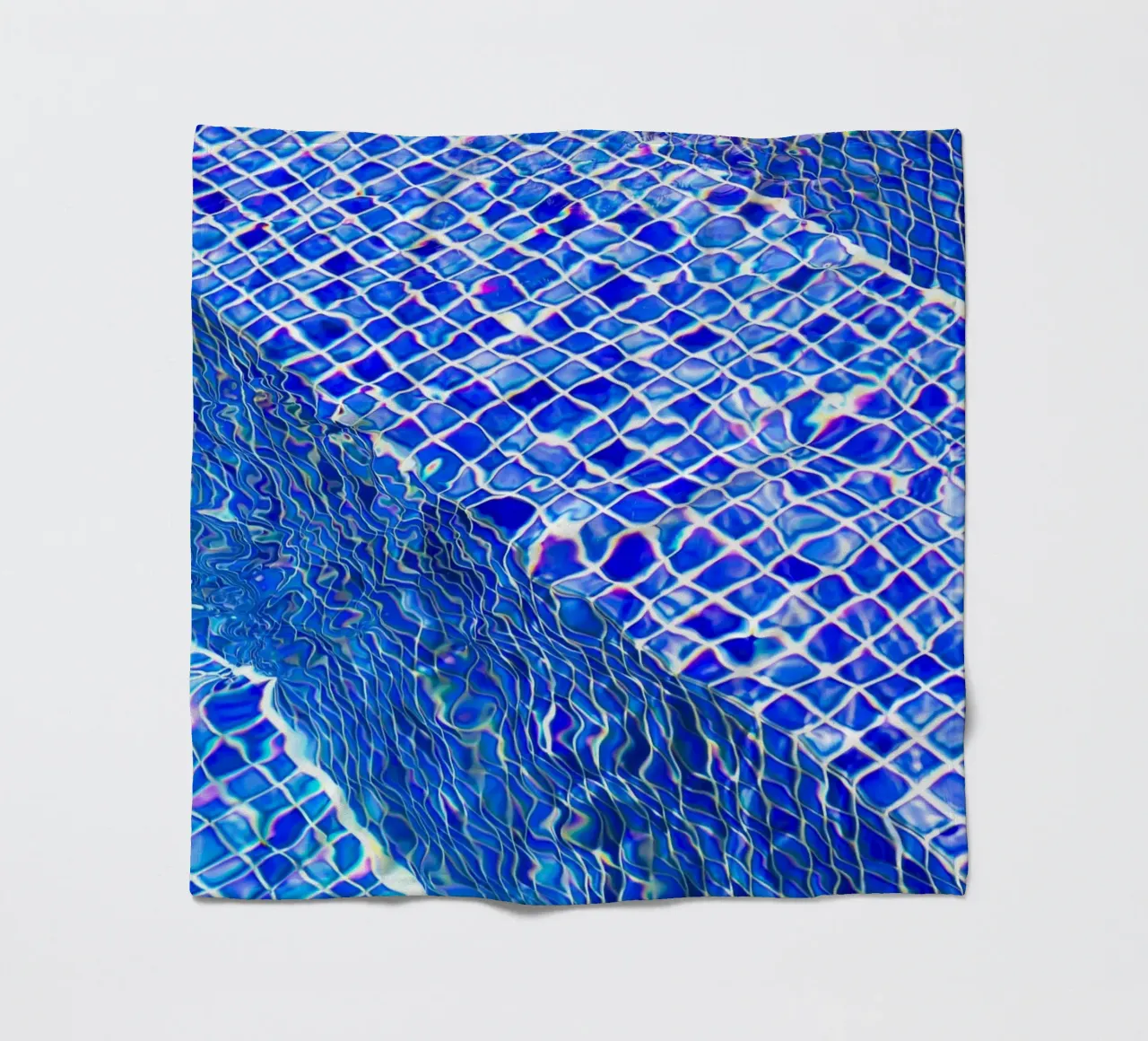 Pool #5 Fleecedecke von rafael campezato