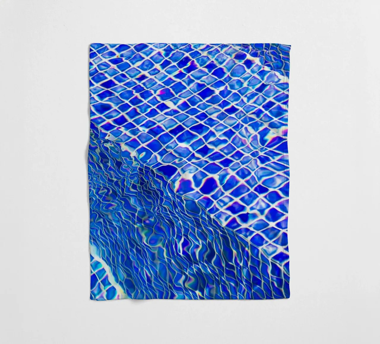 Pool #5 Fleecedecke von rafael campezato