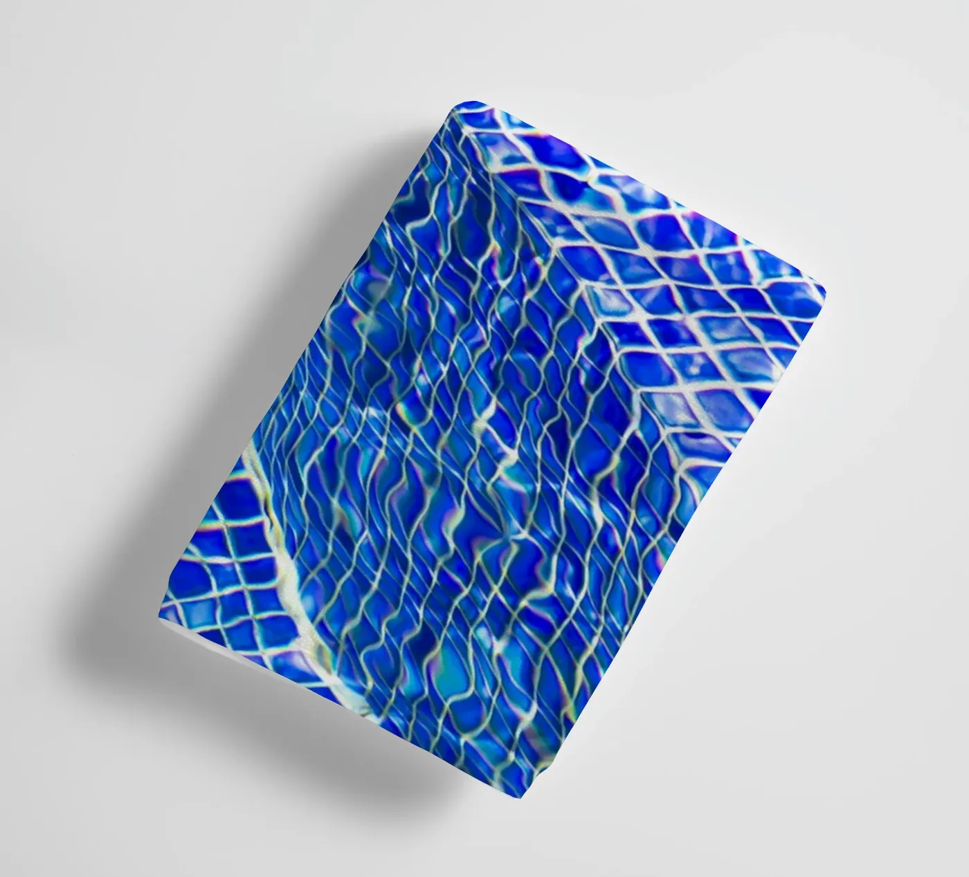 Pool #6 badhanddoek van rafael campezato