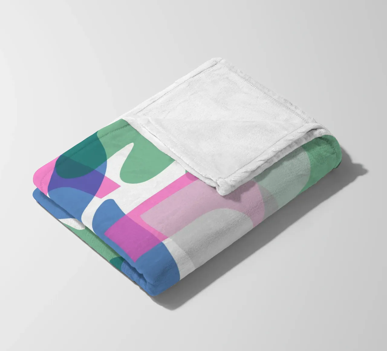 Sovrapposizione di forme coperta in pile da Little Dean