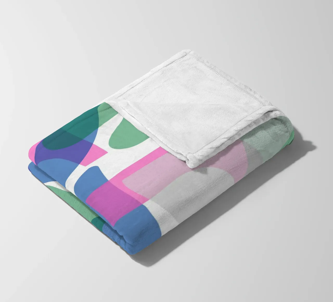 Sovrapposizione di forme coperta in pile da Little Dean