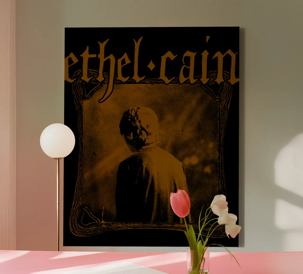 Ethel Cain Brown Vintage tela con Cornice a cassetta da sophielouise.designs