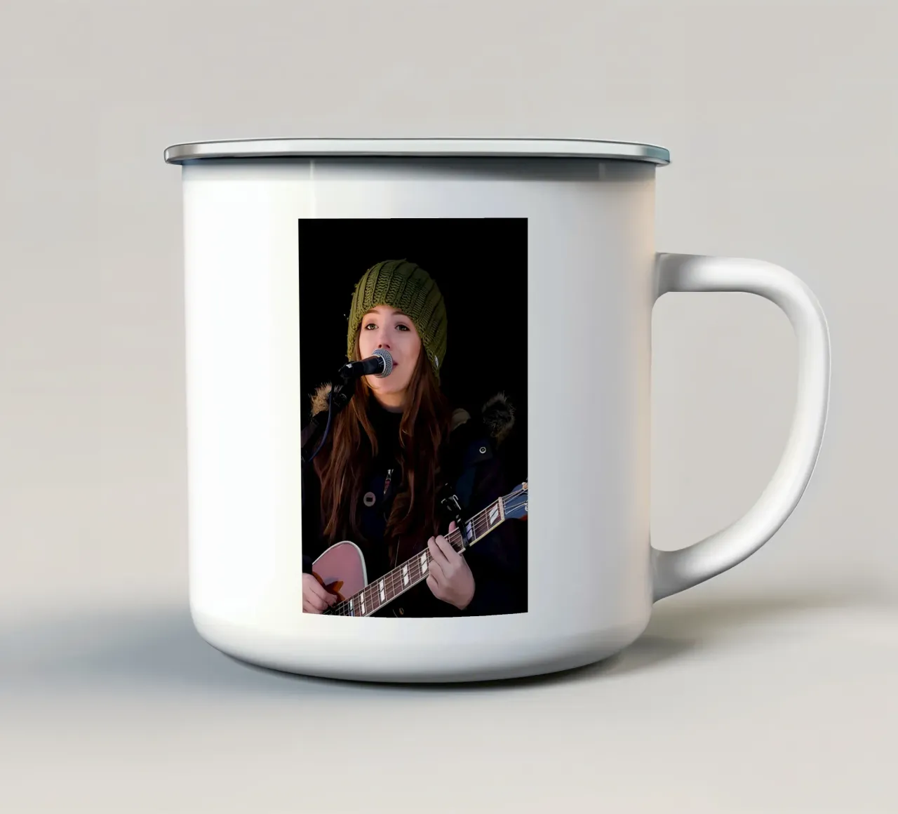 Marion Raven tazza in smalto da Low poly art