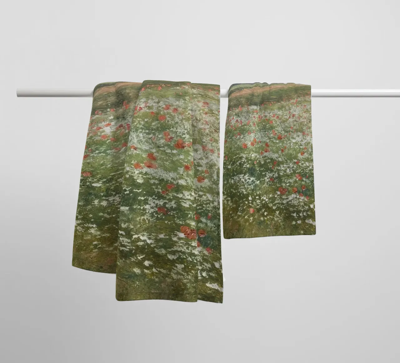 Fields with Wild Poppies asciugamano da bagno da apoloprints