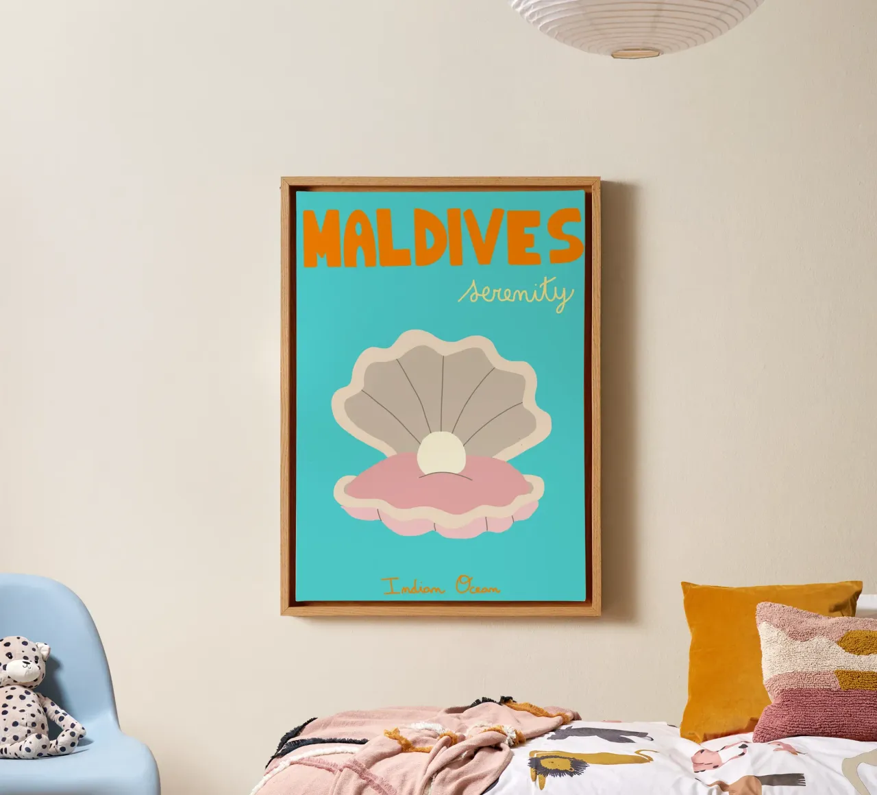Malediven "Serenity", Austernschalen-Poster, Meereskunst Leinwand mit Schattenfugenrahmen von vintagepod