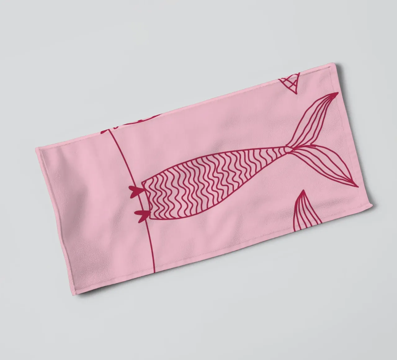 Code di sirena su uno stendino, arte minimalista asciugamano da bagno da vintagepod