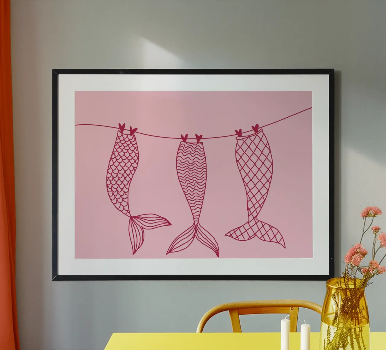 Code di sirena su uno stendino, arte minimalista poster con telaio in plastica da vintagepod