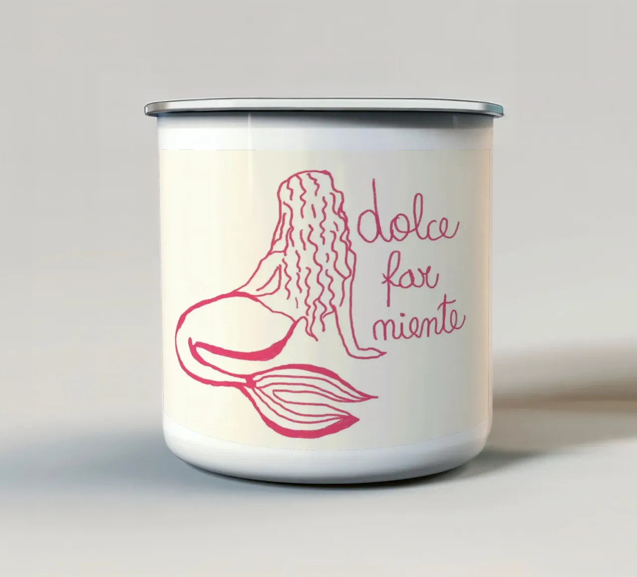 Dolce Far Niente, Mermaid Art Print tazza in smalto da vintagepod