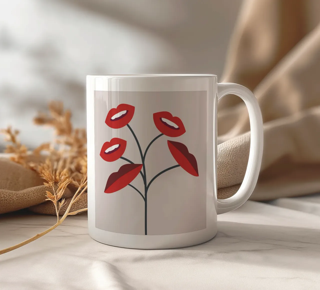 Labbra di fiori 3 tazza in ceramica da Little Dean