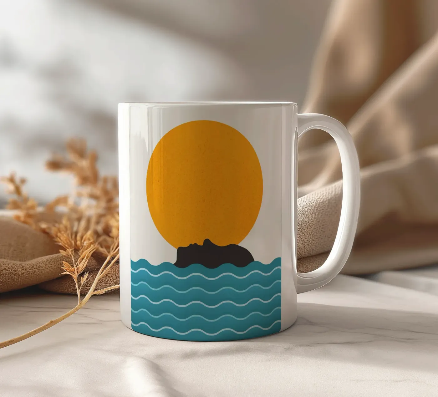 Sun bathing tazza in ceramica da Little Dean