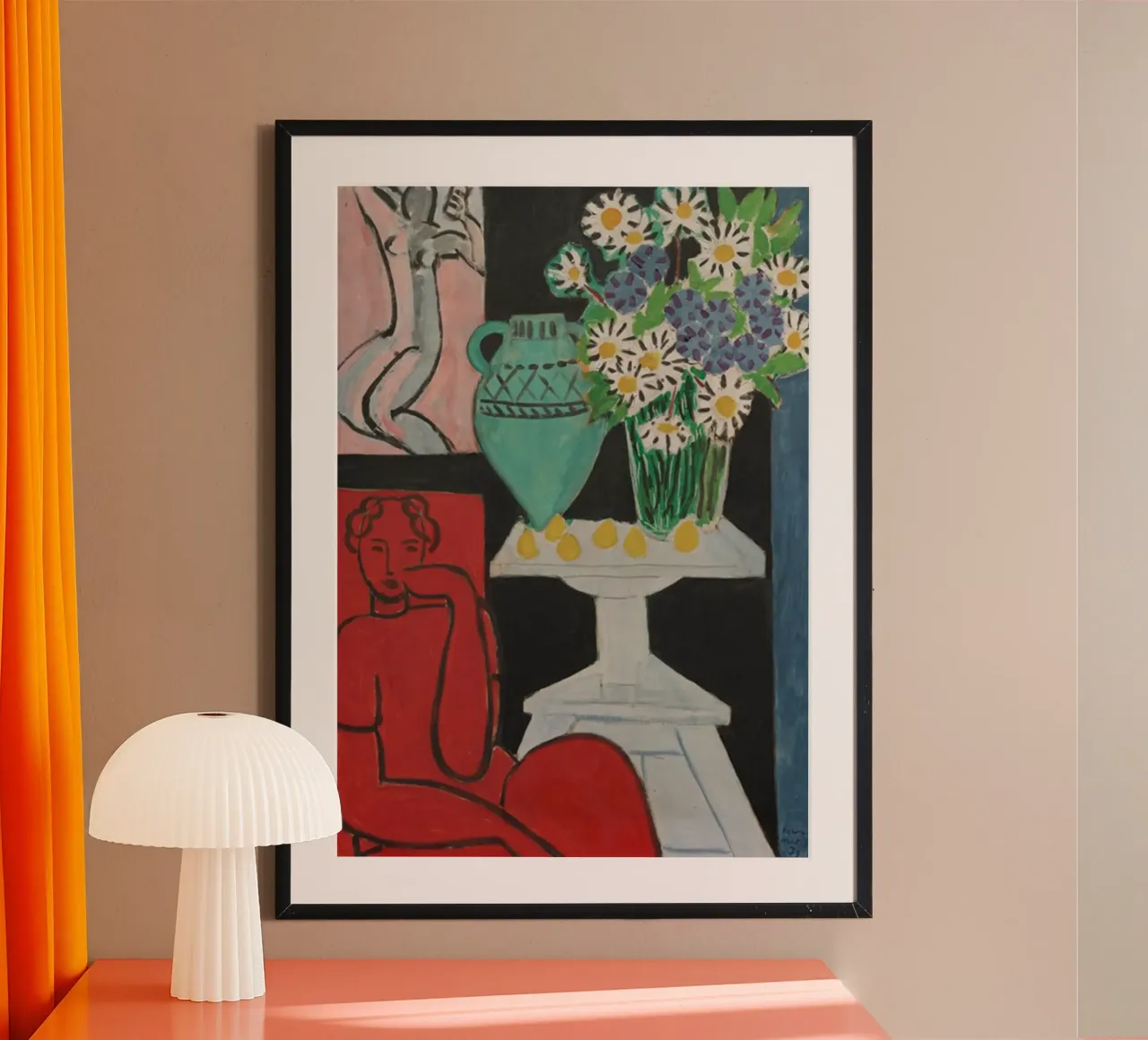 mooie zittende vrouw pose poster met kunststof frame van briyan shop