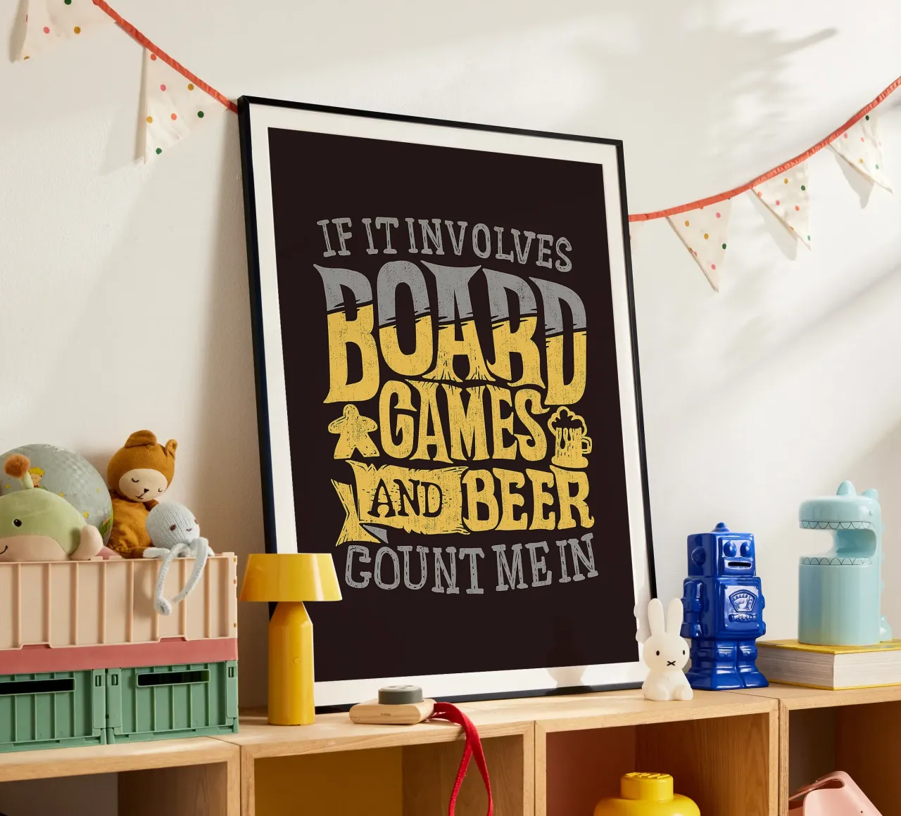 Poster illustrativo ispirato ai giochi da tavolo e alla birra poster con telaio in plastica da Hannah Meyer