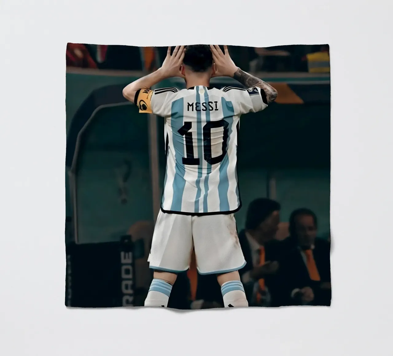 MESSI coperta in pile da Low poly art