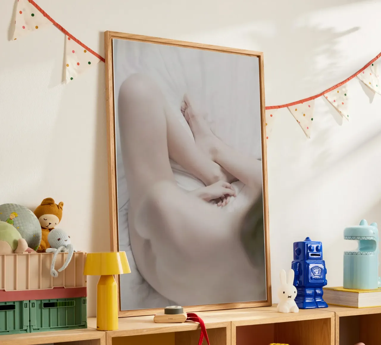 The Silkmoth 7 plexiglass da Paul Aidan Perry