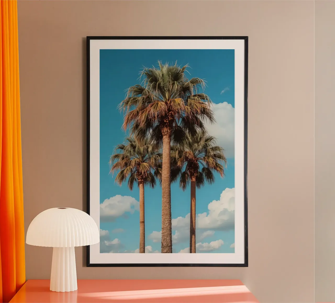 Tre palme contro un cielo blu con nuvole poster con telaio in plastica da DesignDoodle