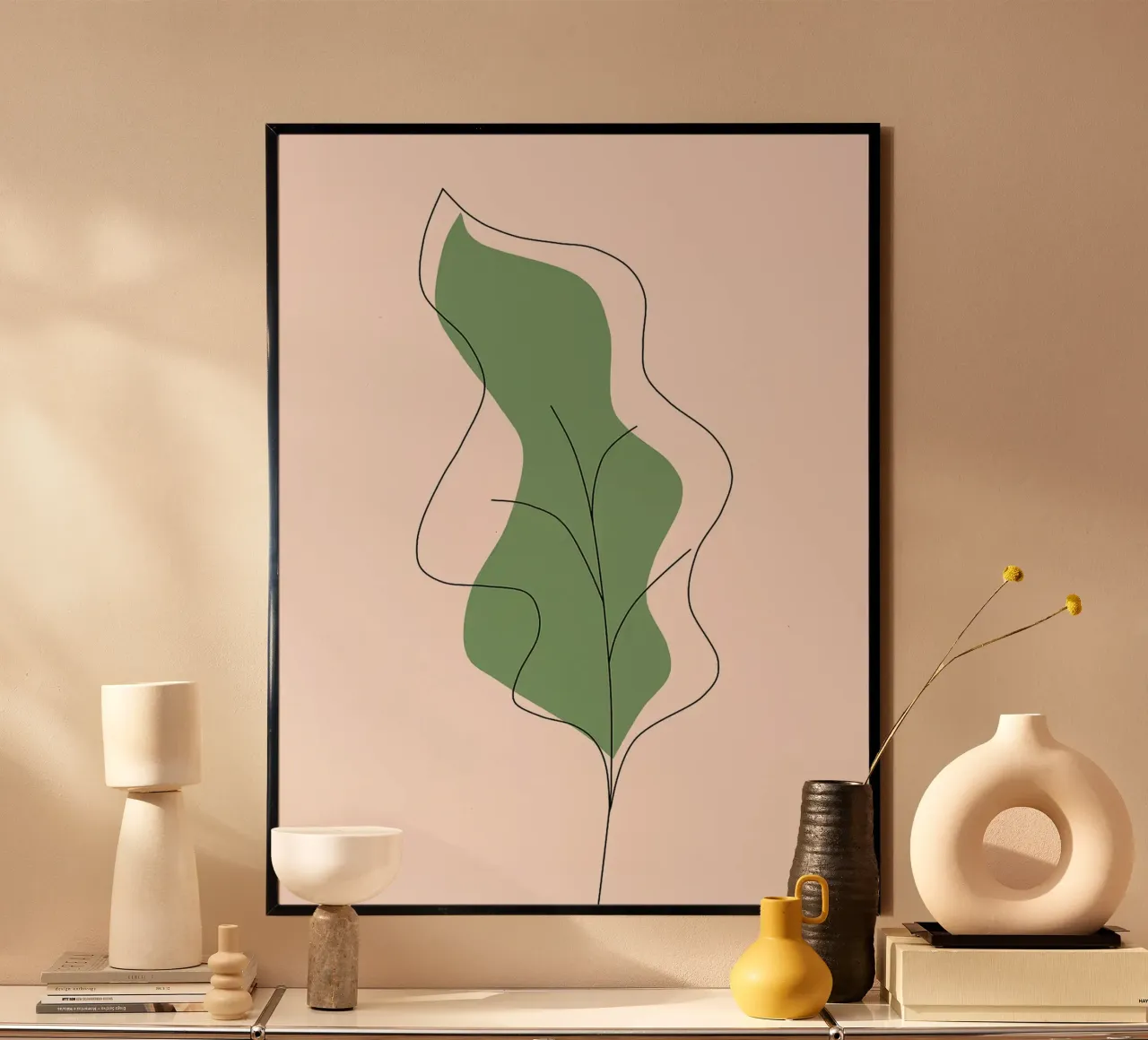 Line art minimalista a forma di foglia verde poster da Amelia Roy