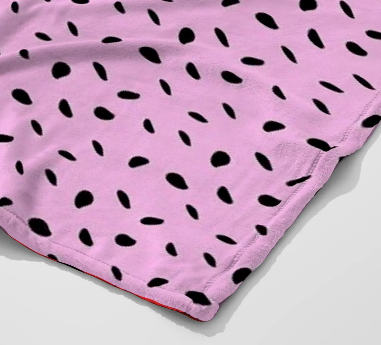 Spotted Pips coperta in pile da Maria Kritzas