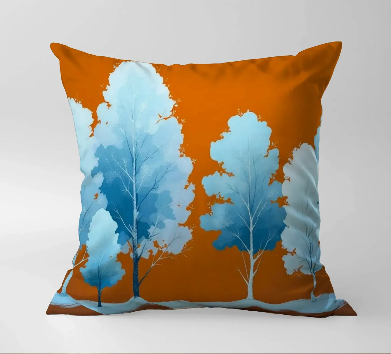 Azure Grove: Un tranquillo paesaggio invernale in un vibrante arancione cuscino da Artistic-shop