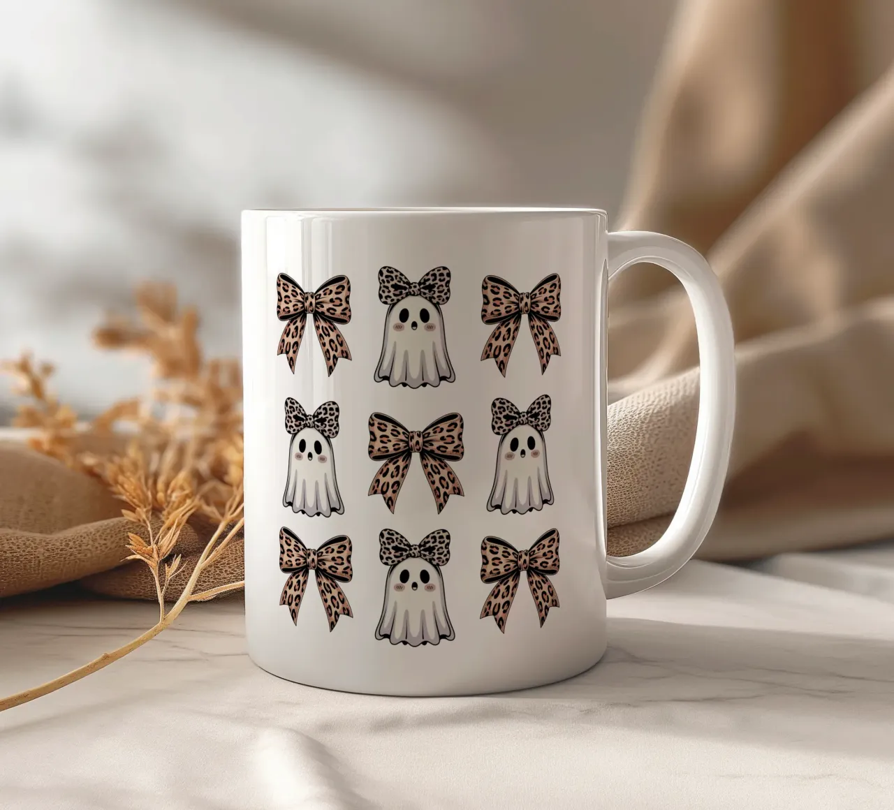 Coquette Ghosts And Bows tazza in ceramica da Sasyall Graphics