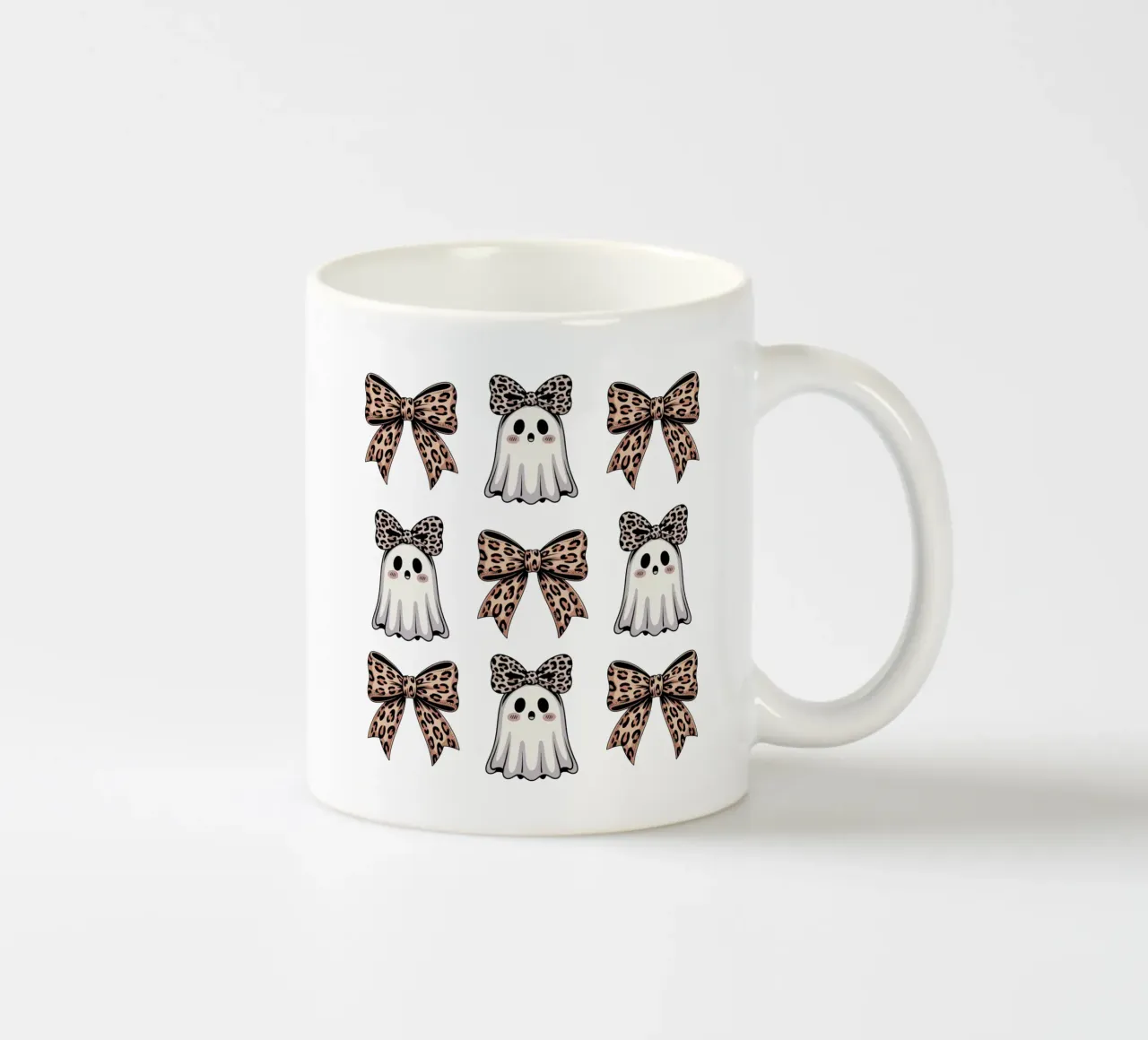 Coquette Ghosts And Bows tazza in ceramica da Sasyall Graphics