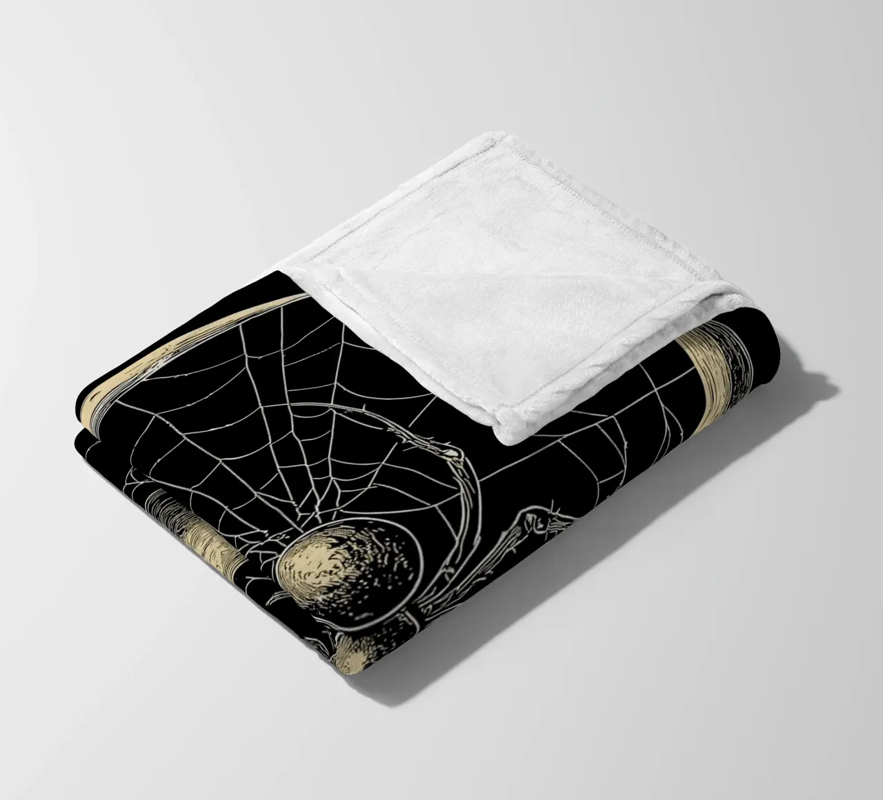 Ragno nella luna crescente coperta in pile da pixelbull - medieval art and more