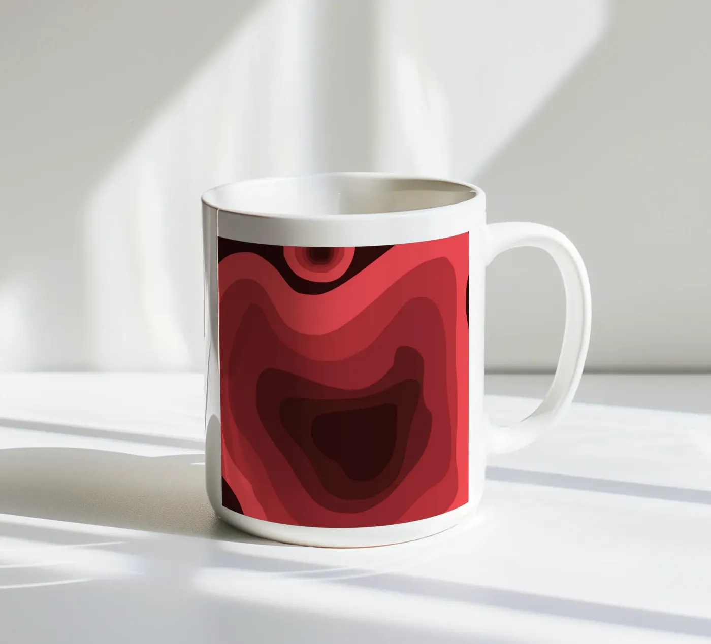 Prospettiva rossa tazza in ceramica da Little Dean
