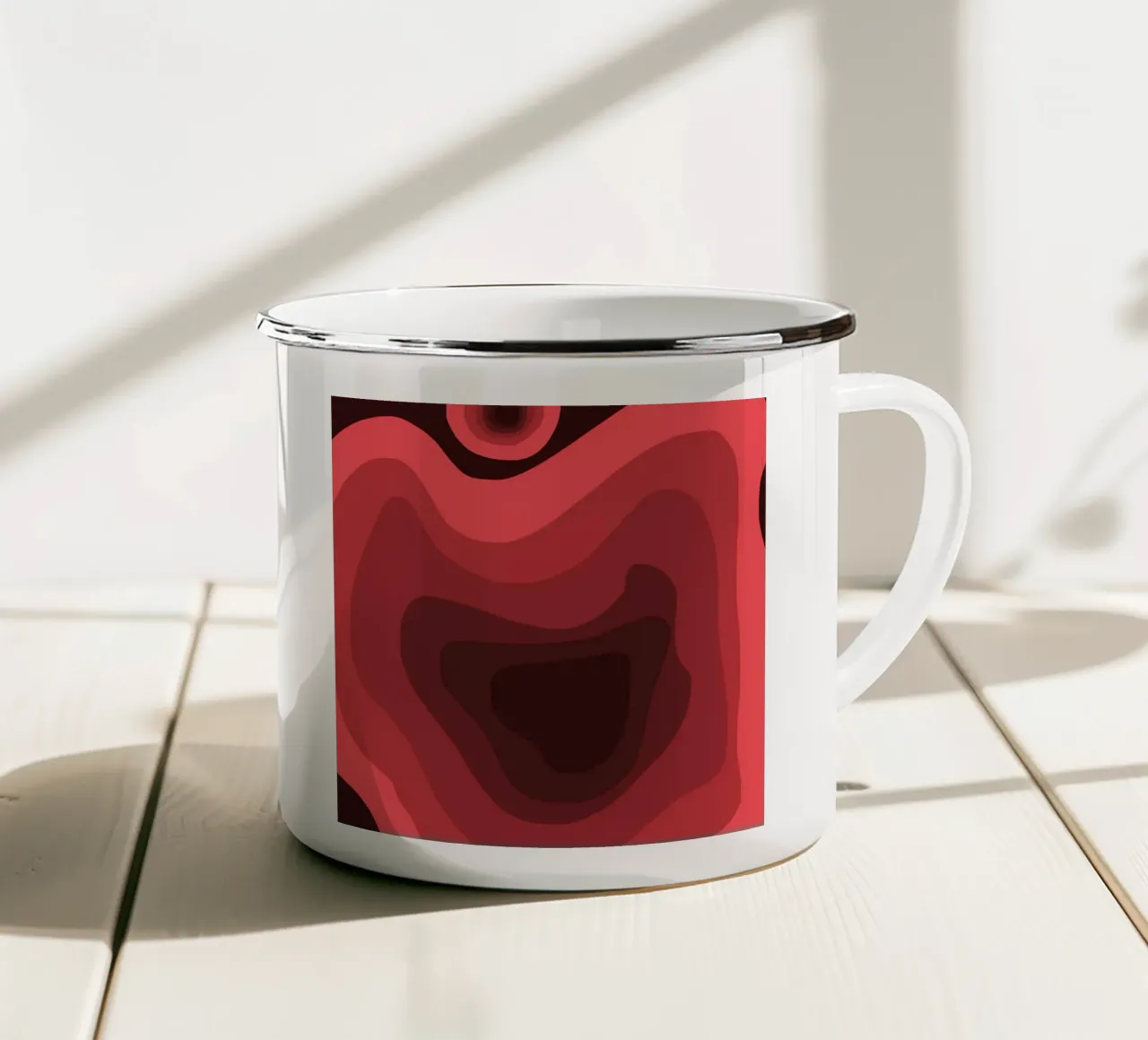 Prospettiva rossa tazza in smalto da Little Dean