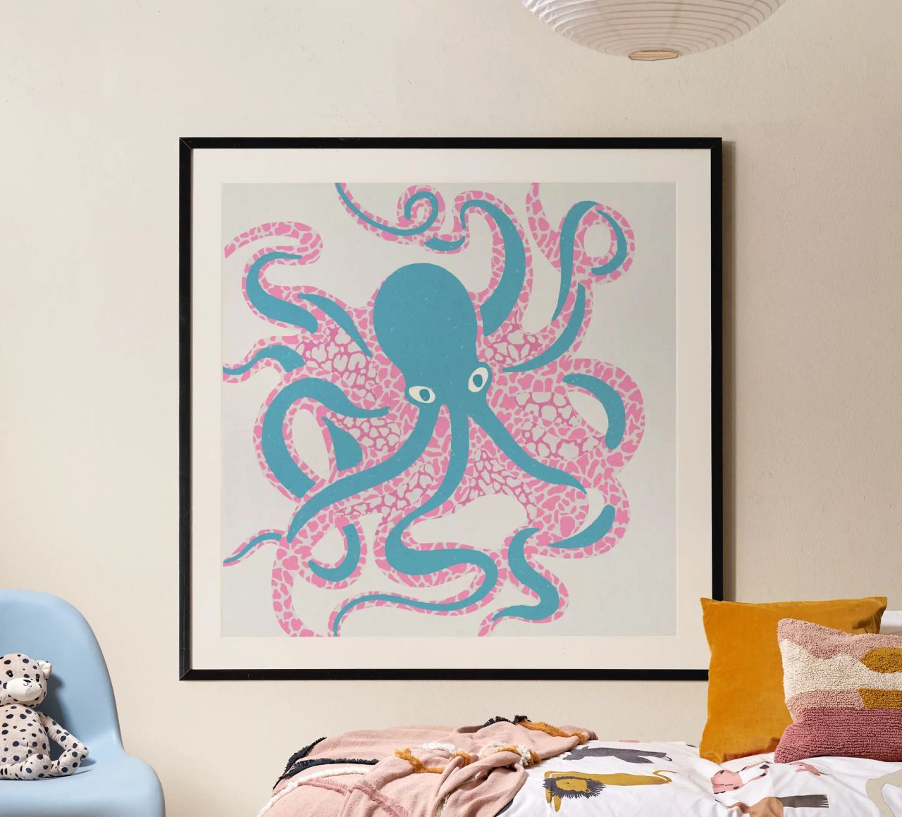 Poulpe sous la mer - Bleu rose poster de Asha Designs