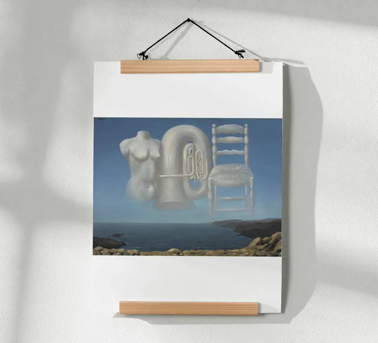 Le Temps Menaçant (Tempo minaccioso) di René Magritte poster da Corene Morar