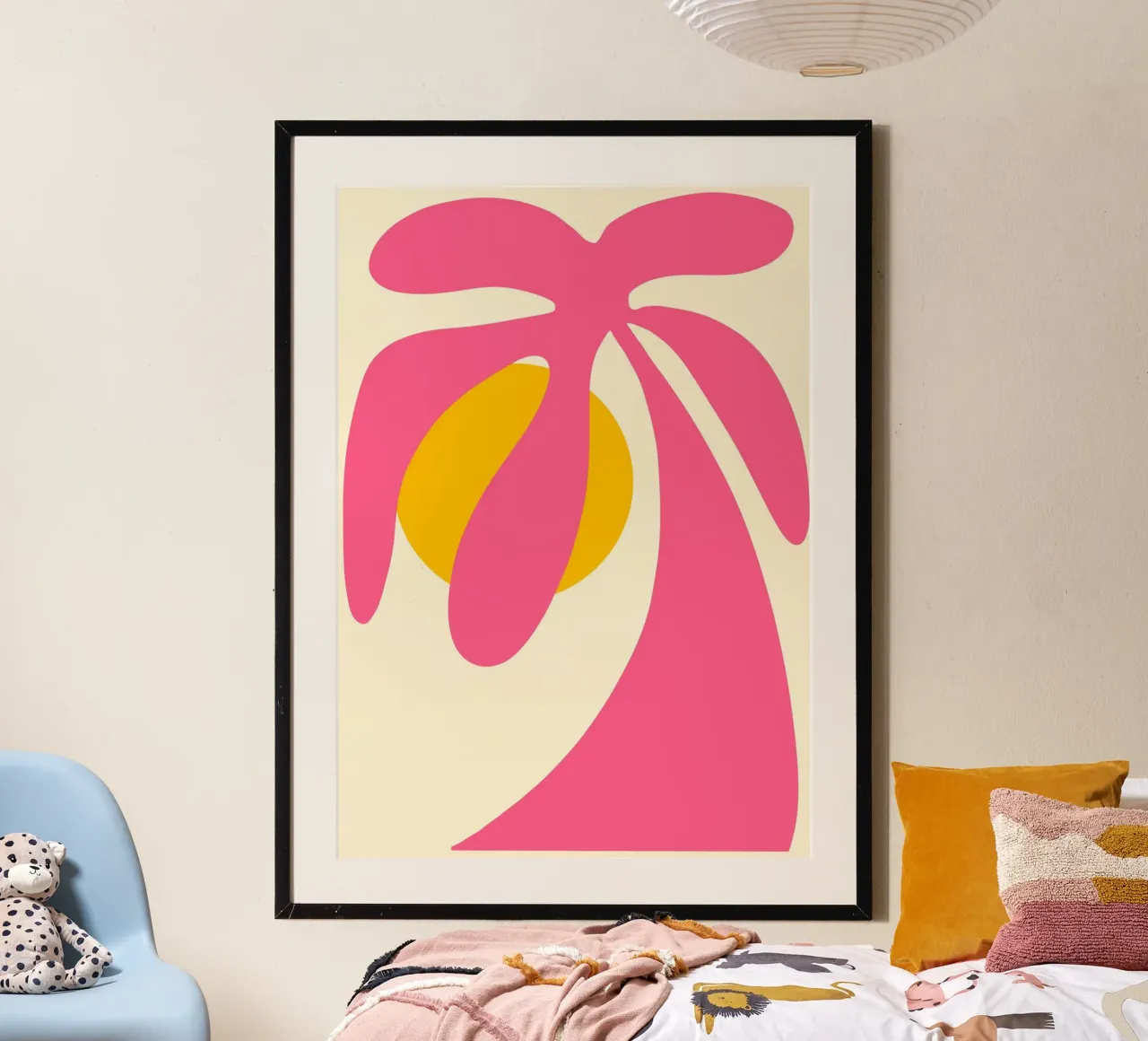 Arte murale astratta con palma rosa e sole poster da vintagepod
