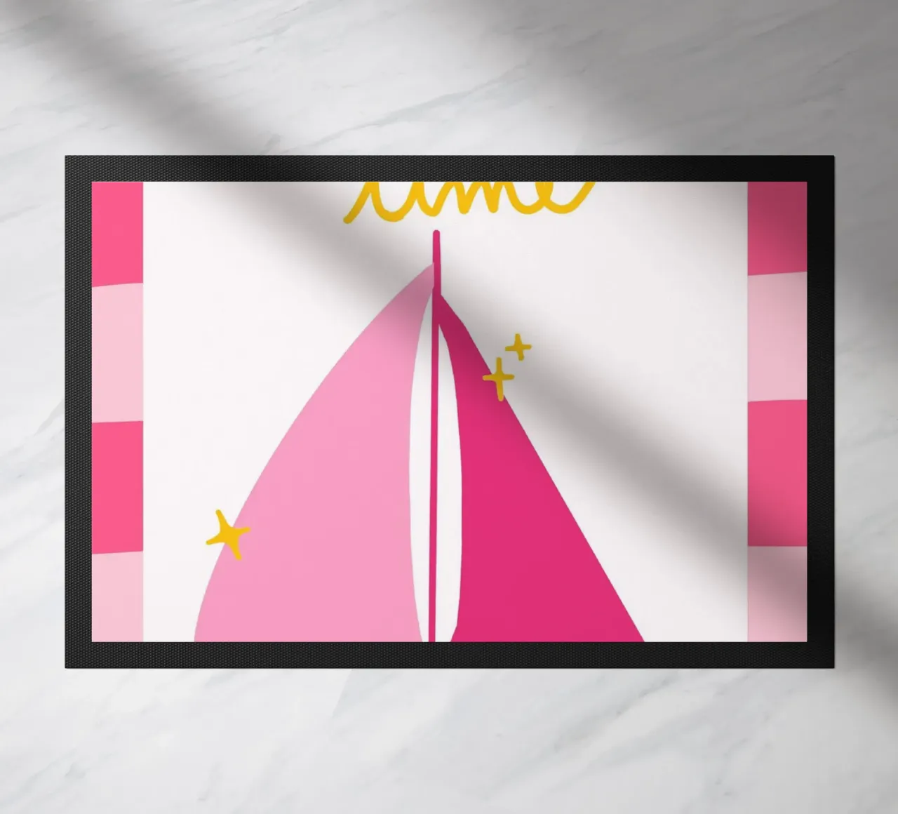 Poster rosa retrò Summertime Sailboat zerbino da vintagepod
