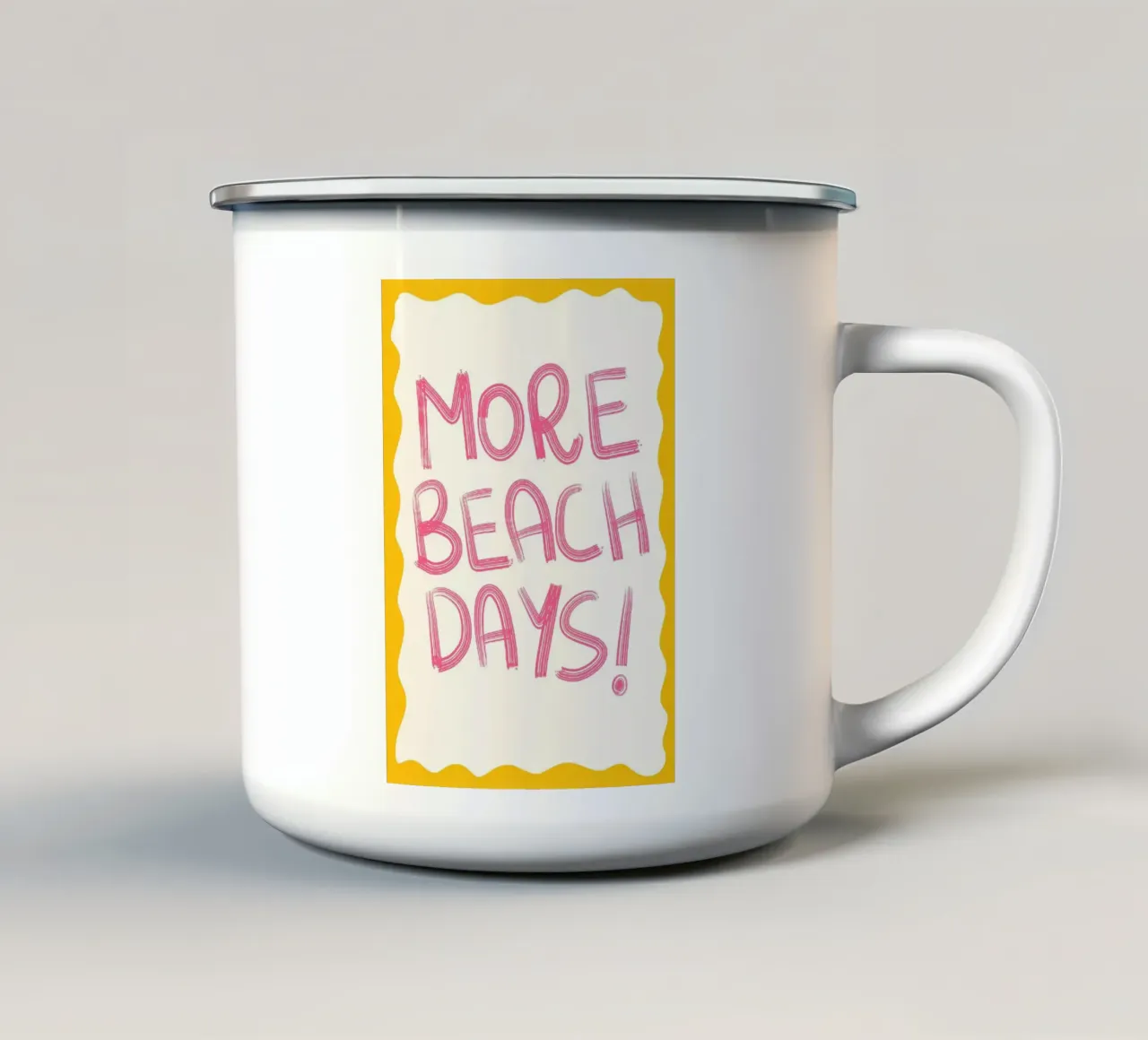 Altri giorni di spiaggia! Poster con testo retrò tazza in smalto da vintagepod