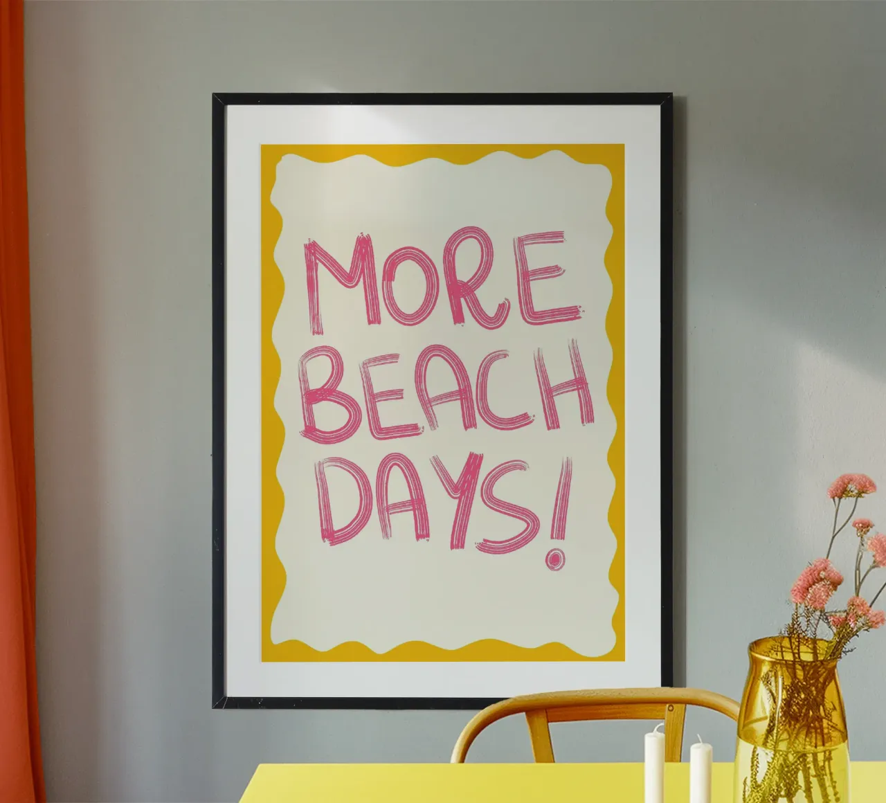 Altri giorni di spiaggia! Poster con testo retrò poster da vintagepod