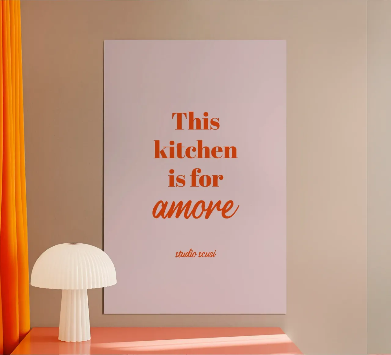 This kitchen is for amore poster con telaio in legno da studio scusi