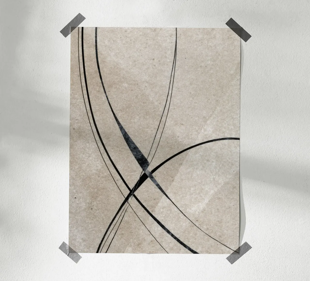 Minimalist Abstract Line Art on Textured Background Poster mit Holzrahmen von Artbyvo