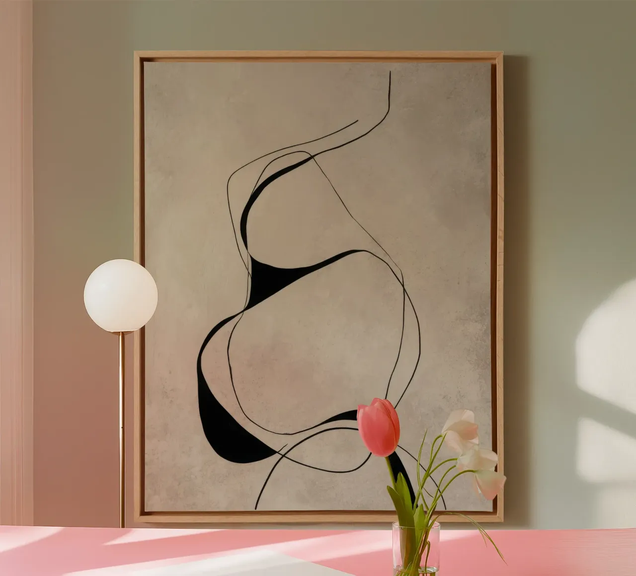 Linee nere astratte e minimaliste su tela neutra tela con Cornice a cassetta da Artbyvo