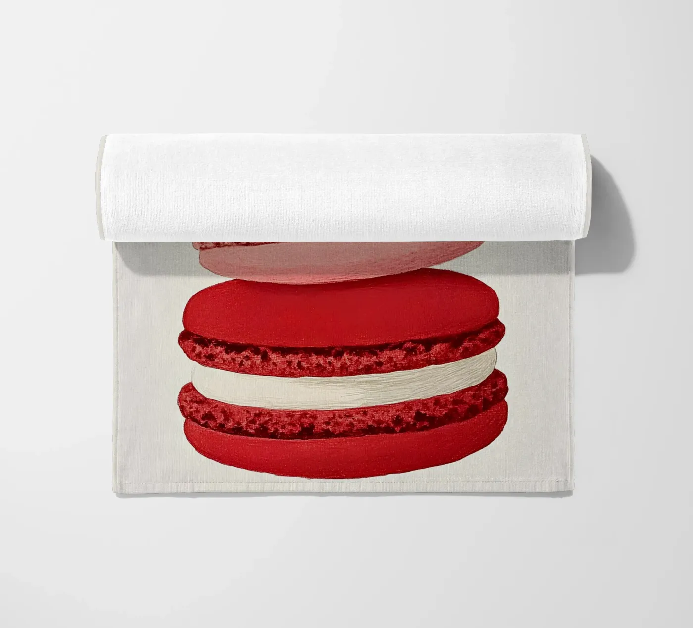 Macarons strandhanddoek van Curious Canvas