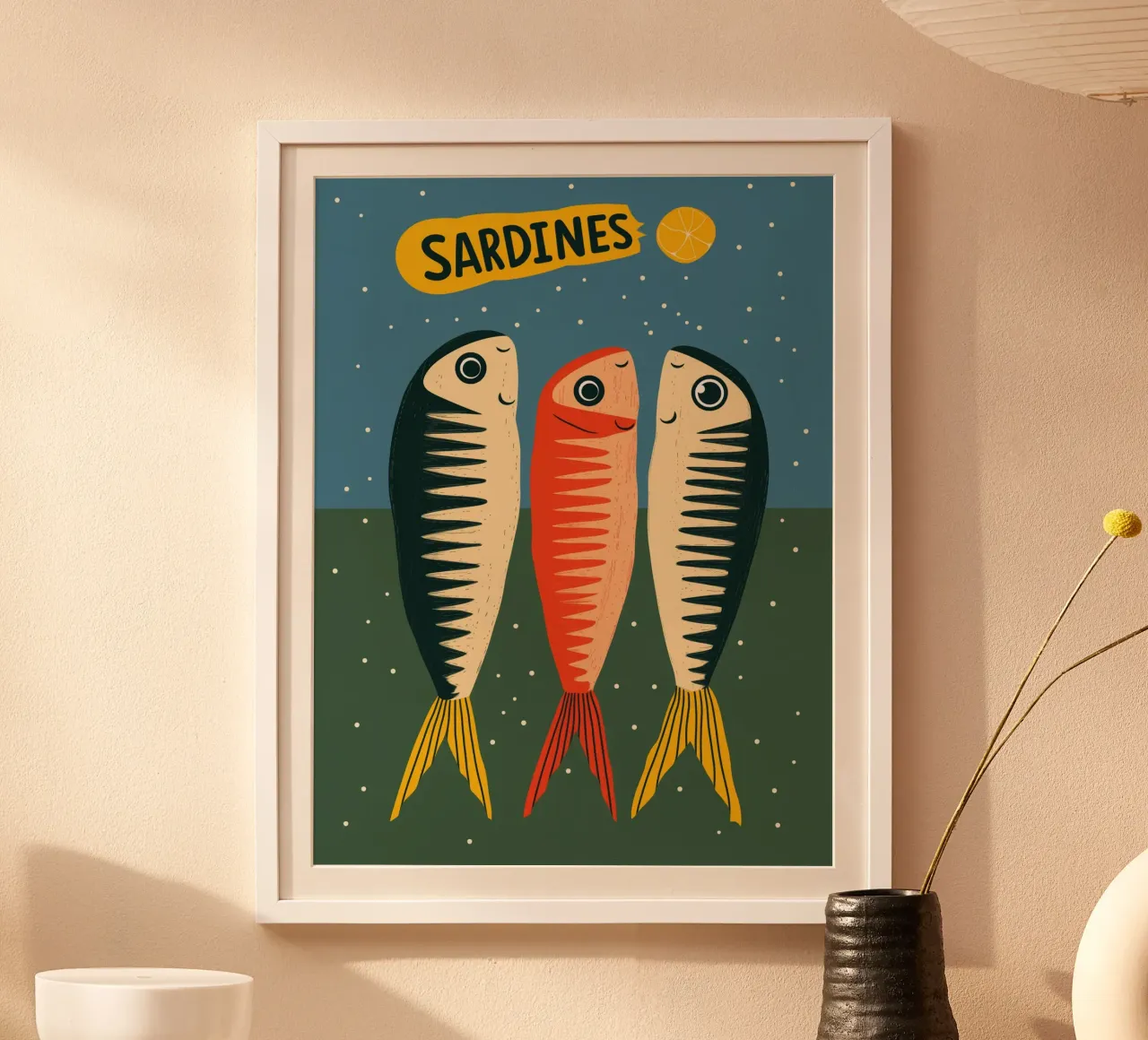 Sarde felici | Affascinante poster d'epoca poster con telaio in legno da Autofocus