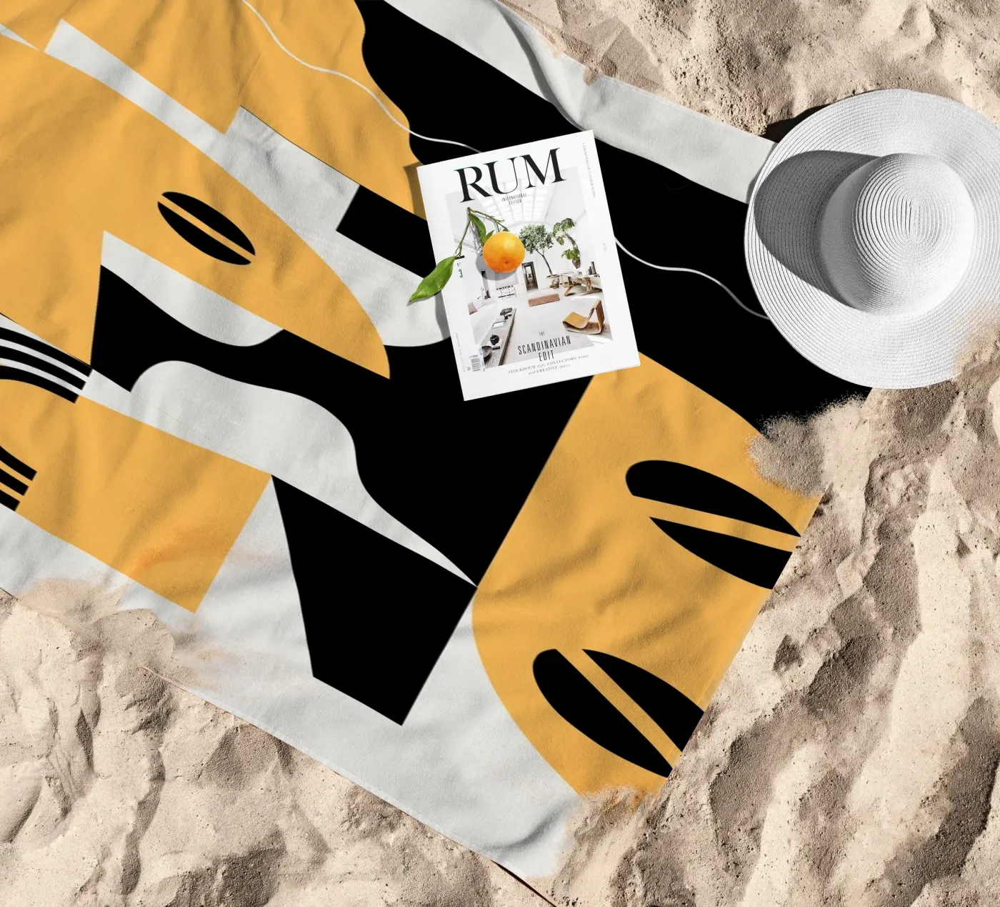 Gioco geometrico telo mare da Little Dean